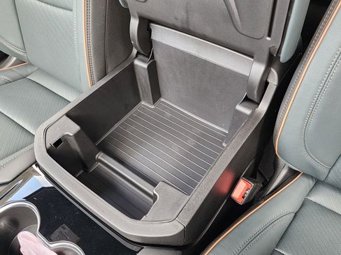 New 2026 GMC Yukon AT4 w/ AT4 Premium Package AWD/4WD image 34