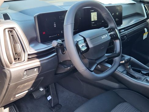 New 2026 Kia Sorento LX image 2
