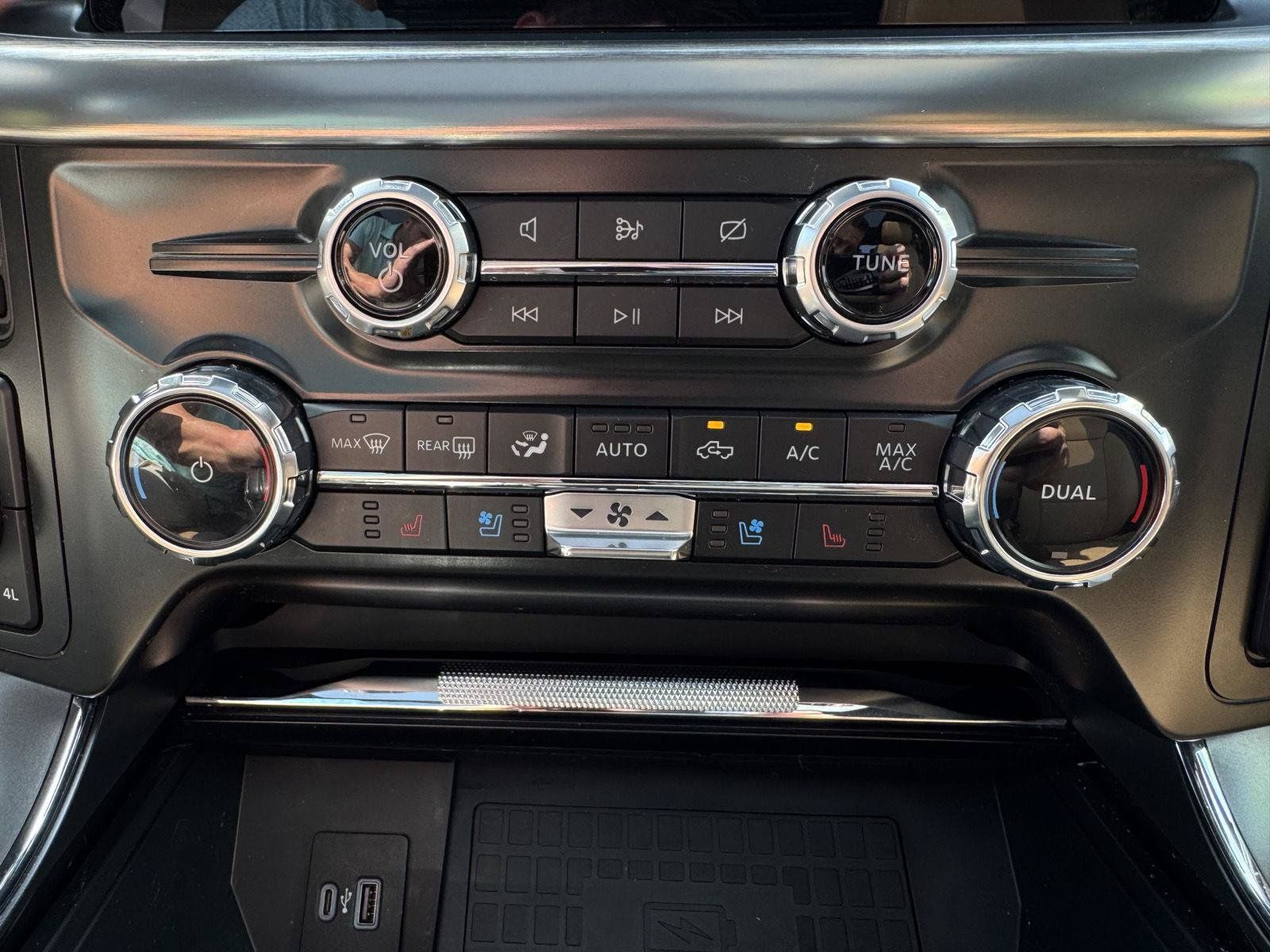 Used 2022 Ford F150 Lariat AWD/4WD image 29
