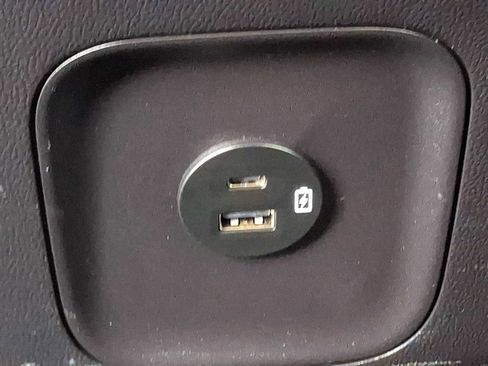 Used 2022 Ford Escape SE w/ Convenience Package image 11