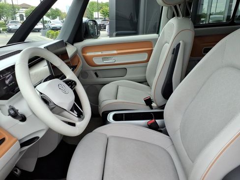 Used 2025 Volkswagen ID. Buzz 1st Edition AWD/4WD image 14