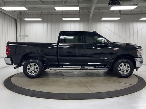 Used 2022 RAM 2500 Laramie AWD/4WD image 9