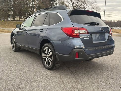 Used 2018 Subaru Outback 3.6R Limited image 5