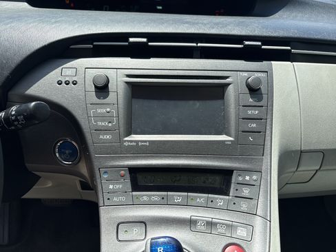 Used 2012 Toyota Prius Three FWD image 23