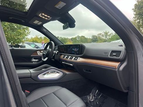 Certified 2024 Mercedes-Benz GLS 450 4MATIC image 29