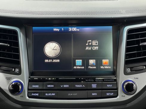 Used 2017 Hyundai Tucson Limited w/ Limited Ultimate Package 03 FWD image 23