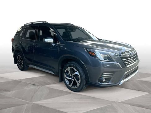 Used 2024 Subaru Forester Touring AWD/4WD image 2
