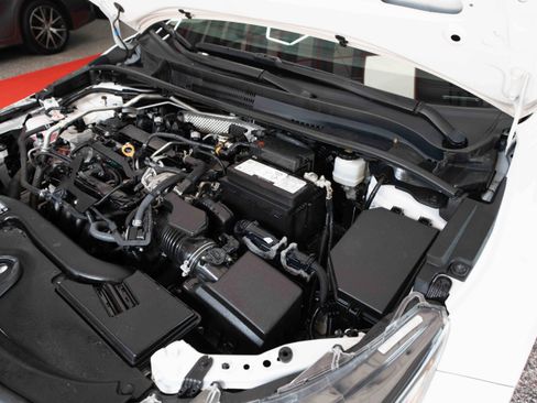 Used 2024 Toyota Corolla LE image 32