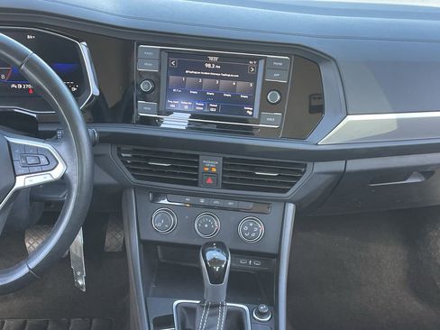 Used 2024 Volkswagen Jetta S image 15