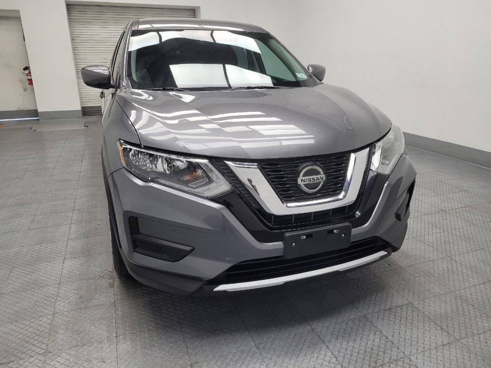 Used 2020 Nissan Rogue S FWD image 14