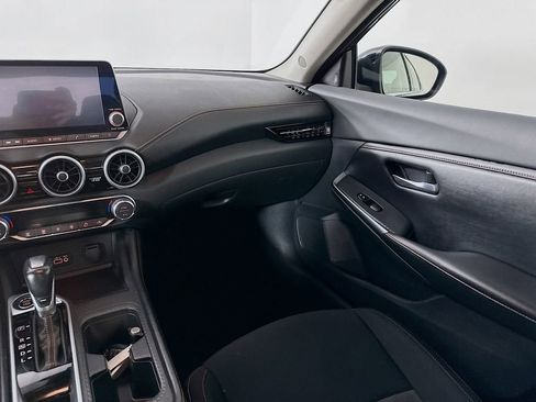 Used 2022 Nissan Sentra SR w/ Trunk Package image 30