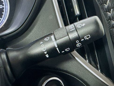 Used 2020 Subaru Forester Premium image 13