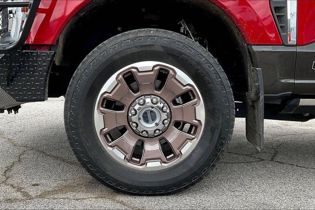 Used 2024 Ford F350 King Ranch w/ FX4 Off-Road Package AWD/4WD image 30