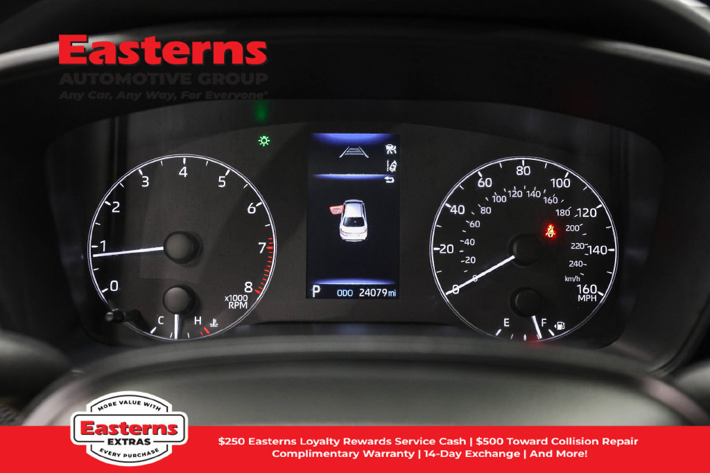 Used 2025 Toyota Corolla LE FWD image 18