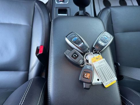 Used 2018 Subaru Outback 2.5i Limited image 10