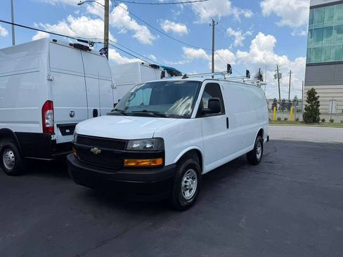 Used 2023 Chevrolet Express 2500 w/ Driver Convenience Package RWD image 31