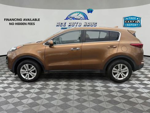 Used 2017 Kia Sportage LX image 4