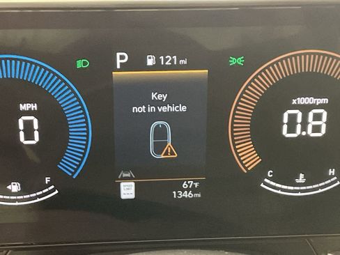 Used 2024 Hyundai Kona SEL FWD image 14