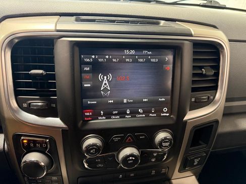 Used 2018 RAM 1500 Big Horn AWD/4WD image 30