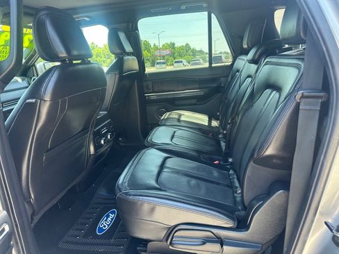 Used 2021 Ford Expedition Max Limited AWD/4WD image 25