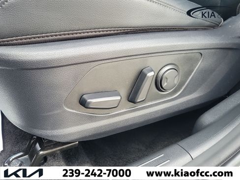 Certified 2023 Kia Sportage EX AWD/4WD image 22