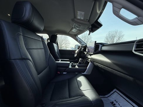 Used 2022 Toyota Tundra Limited image 38