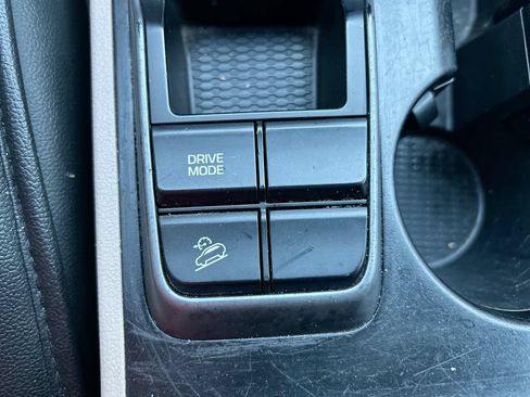 Used 2018 Hyundai Tucson SEL FWD image 30