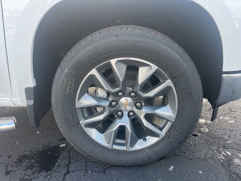 New 2026 Chevrolet Silverado 1500 LT image 28