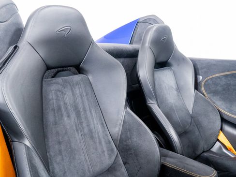 Used 2020 McLaren 600LT Spider image 32