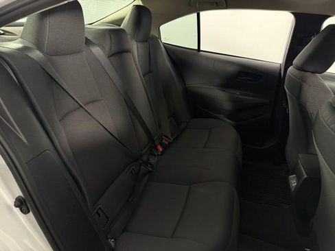 Used 2026 Toyota Corolla LE FWD image 17