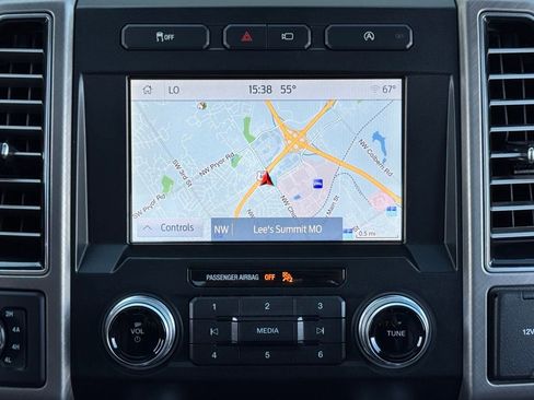 Used 2019 Ford F150 Limited image 20