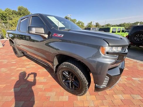Used 2019 Chevrolet Silverado 1500 LT Trail Boss w/ Convenience Package AWD/4WD image 38