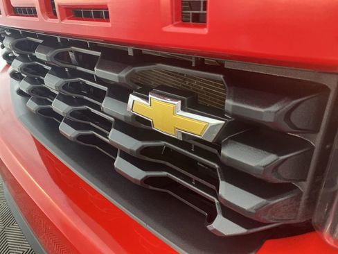 Used 2021 Chevrolet Silverado 1500 Custom image 32