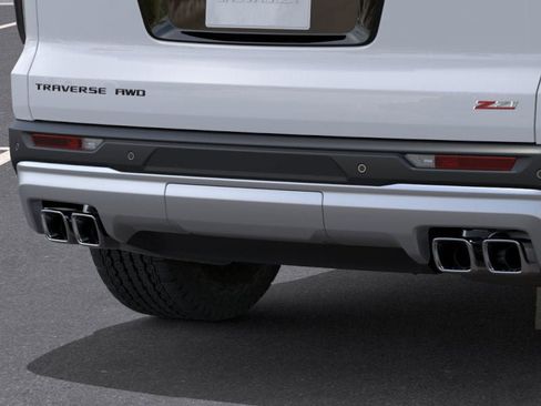 New 2026 Chevrolet Traverse Z71 w/ Enhanced Driving Package image 38