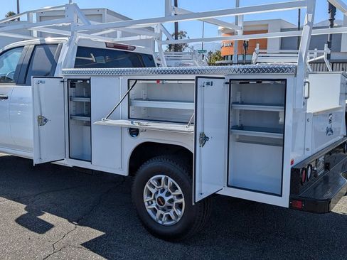 New 2026 GMC Sierra 2500 Pro w/ Convenience Package AWD/4WD image 9