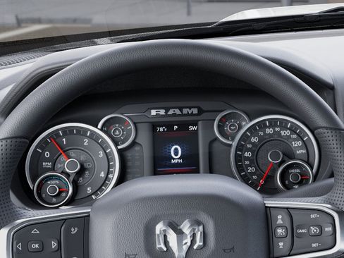 New 2025 RAM 4500 Tradesman AWD/4WD image 17