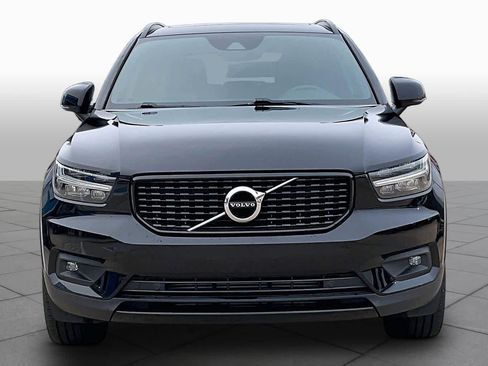 Used 2021 Volvo XC40 T5 R-Design w/ Climate Package AWD/4WD image 5