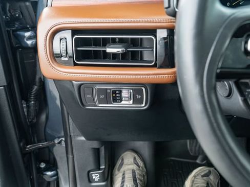 Used 2022 Lincoln Aviator Reserve w/ Elements Package Plus AWD/4WD image 27