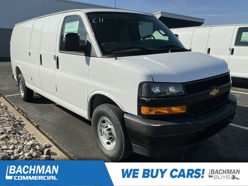 New 2026 Chevrolet Express 3500 Extended w/ Driver Convenience Package RWD image 1