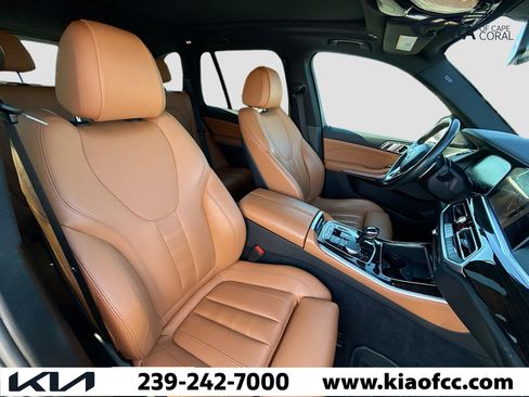 Used 2021 BMW X5 xDrive40i w/ Premium Package image 15
