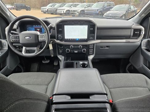 Used 2024 Ford F150 XLT w/ Mobile Office Package image 3