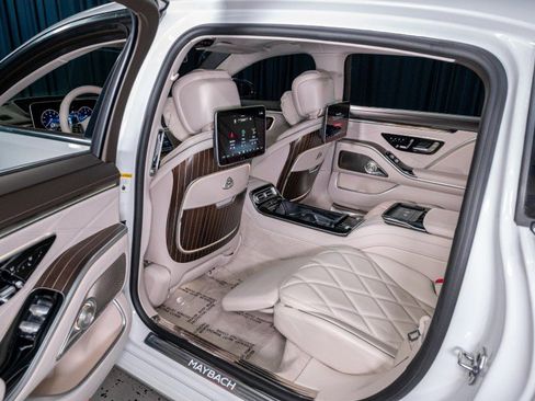New 2026 Mercedes-Benz Maybach S 680 4MATIC image 36