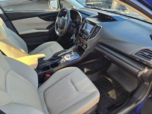 Used 2017 Subaru Impreza 2.0i Premium image 34