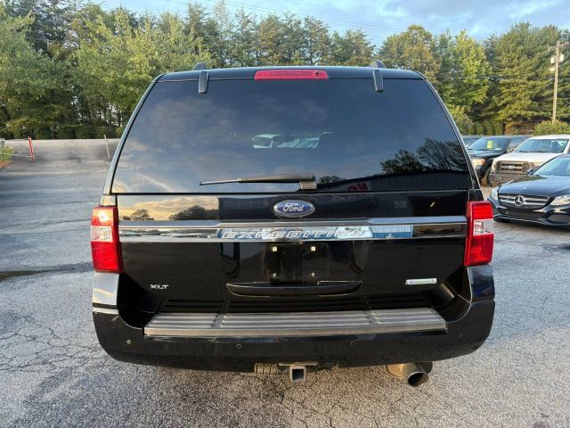 Used 2017 Ford Expedition XLT w/ Equipment Group 202A RWD image 4