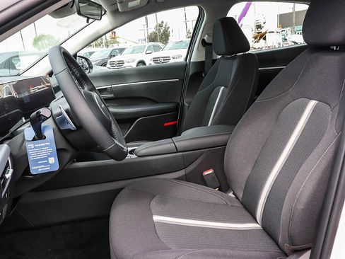 New 2026 Hyundai Sonata SEL FWD image 25