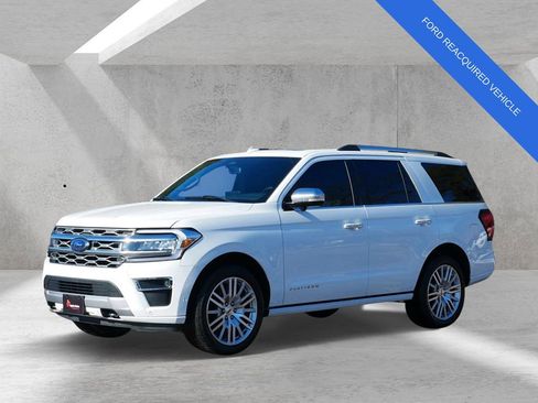 Used 2024 Ford Expedition Platinum image 6