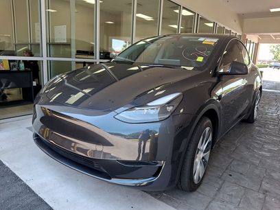 Used 2024 Tesla Model Y 2WD