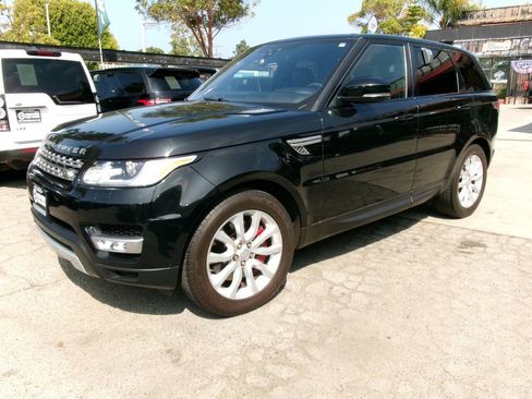 Used 2017 Land Rover Range Rover Sport AWD/4WD image 2