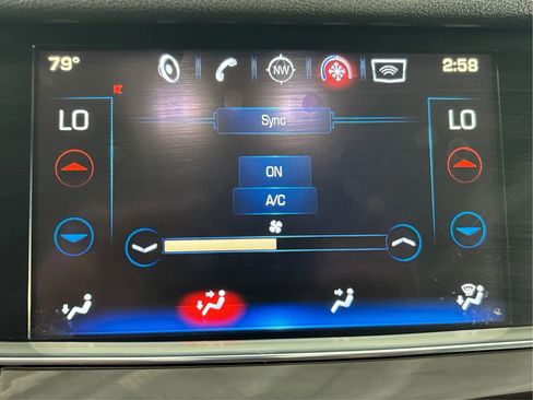 Used 2017 Cadillac XT5 Premium Luxury image 39