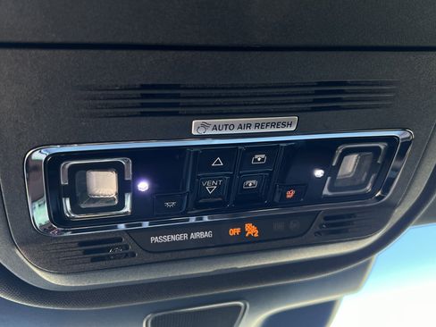 Used 2022 Lincoln Aviator Reserve w/ Elements Package Plus image 30